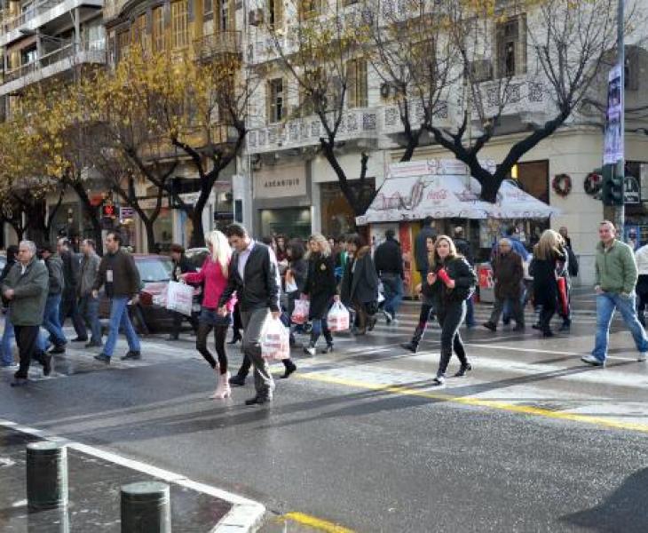 Θεσσαλονίκη: Από σήμερα το εορταστικό ωράριο στα καταστήματα για το Πάσχα 