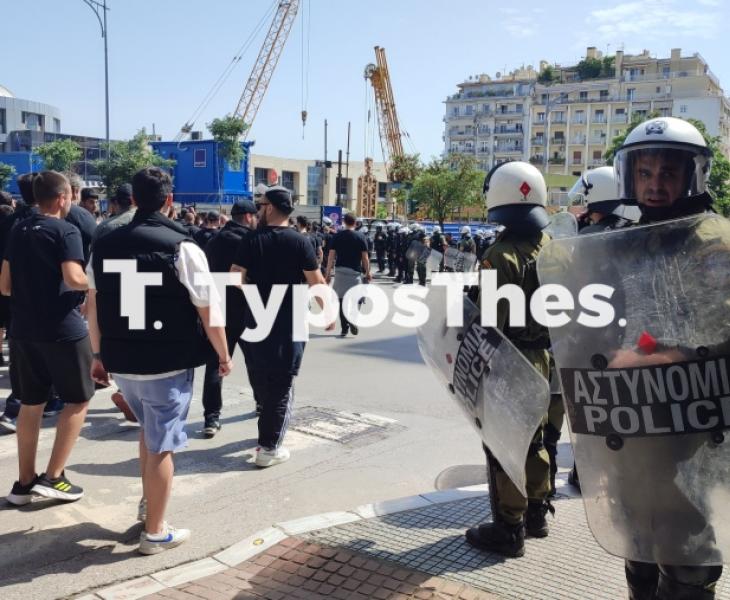 ΤΩΡΑ: Πορεία οπαδών του ΠΑΟΚ στη Θεσσαλονίκη (ΦΩΤΟ)
