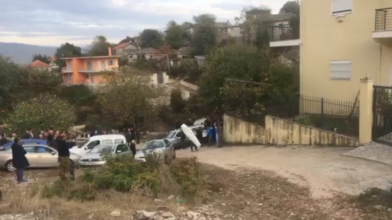 katsifas-feretro-1.jpg katsifas-feretro-1.jpg