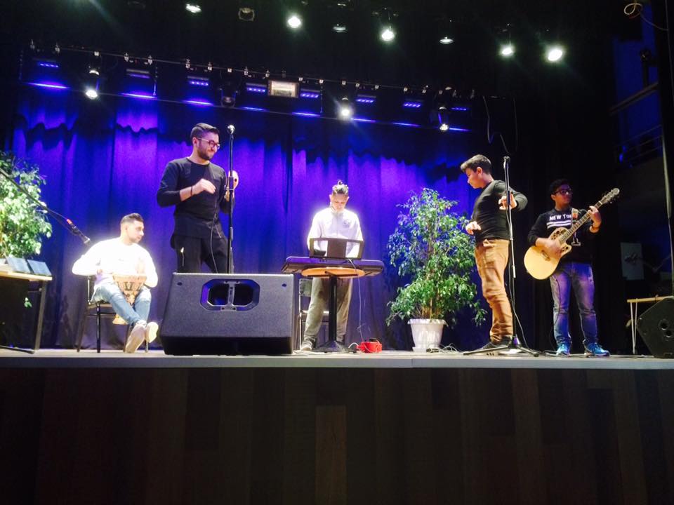 faros_tou_kosmou_band_2.jpg faros_tou_kosmou_band_2.jpg