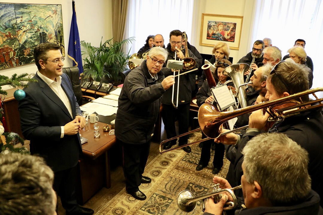 kalanta_tzitzikostas_2.jpg kalanta_tzitzikostas_2.jpg