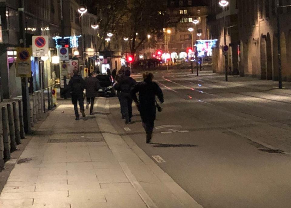 pyrobolismoi-strasboyrgo.jpg pyrobolismoi-strasboyrgo.jpg