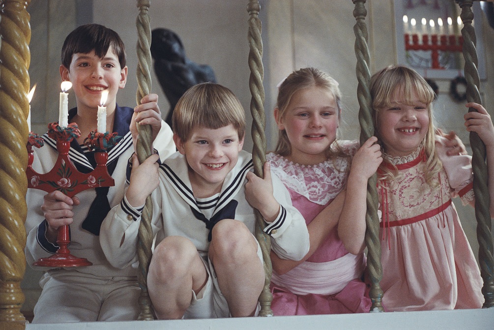 tainiothikifanny_alexander.jpg tainiothikifanny_alexander.jpg