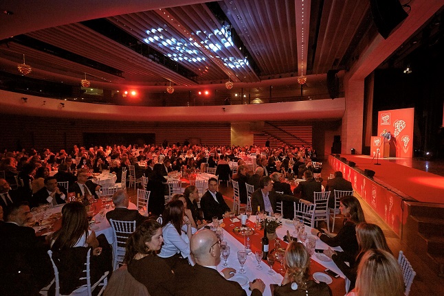 i_aithoysa_banquet_toy_megaroy_moysikis_athinon_ligo_prin_tin_enarxi_tis_ekdilosis.jpg i_aithoysa_banquet_toy_megaroy_moysikis_athinon_ligo_prin_tin_enarxi_tis_ekdilosis.jpg