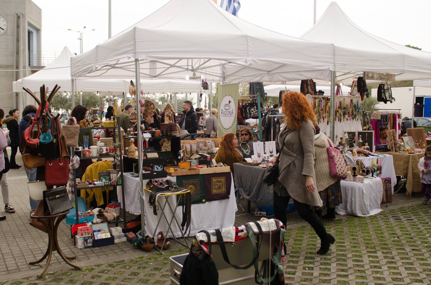 flea-market1.jpg flea-market1.jpg