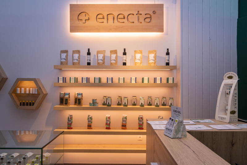 hemp-oil-shop01.jpg hemp-oil-shop01.jpg
