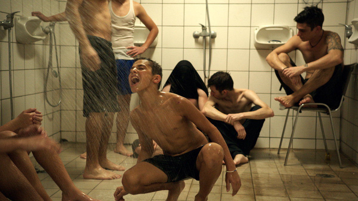 16f2.jpg 16f2.jpg