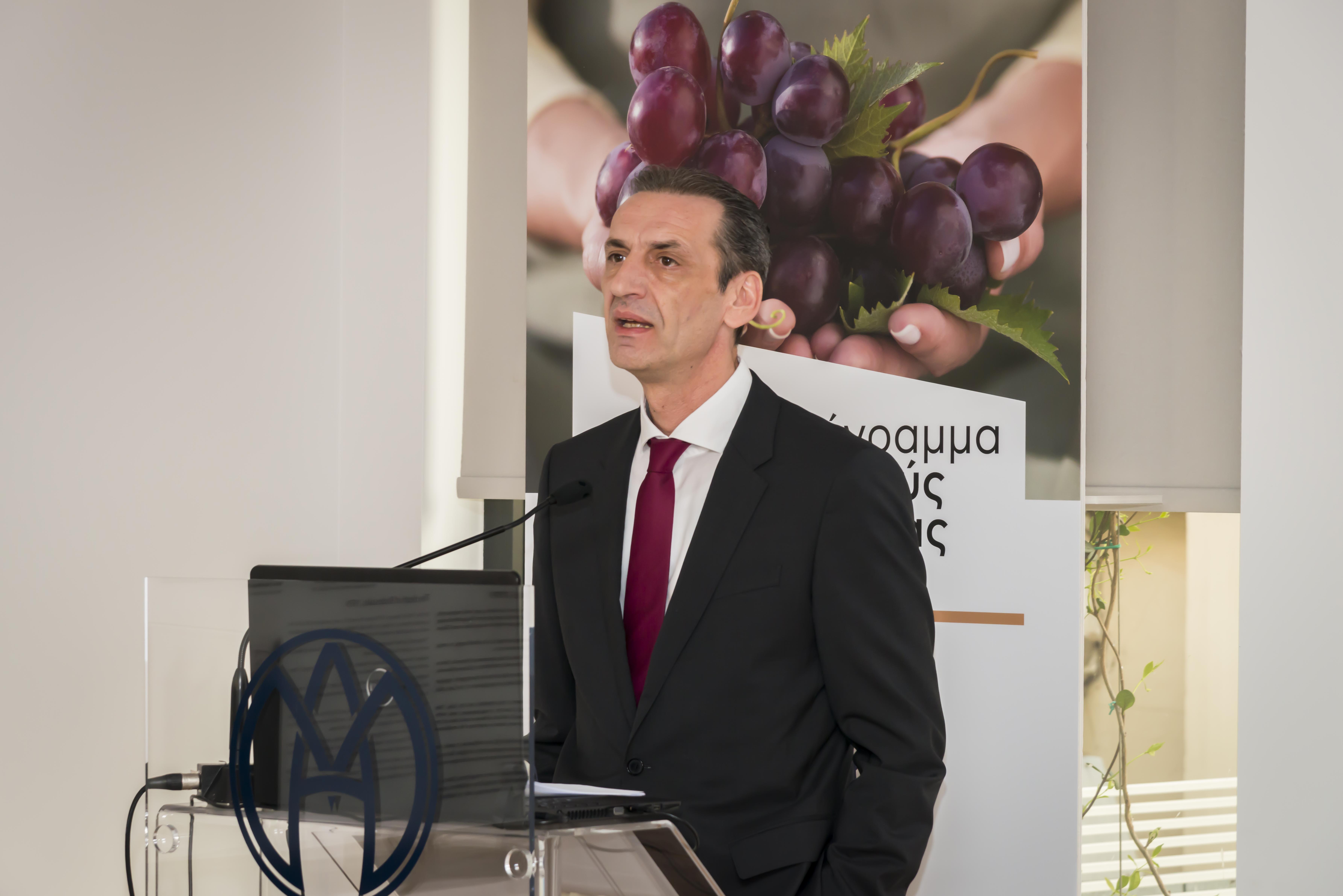 av_vasilopoulos.jpg av_vasilopoulos.jpg