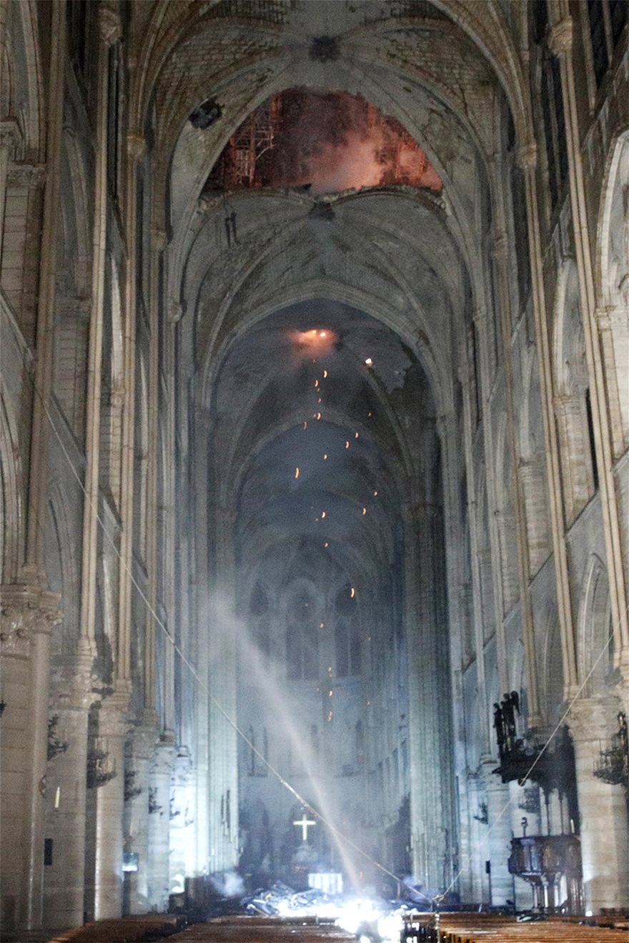 notre-dam2.jpg notre-dam2.jpg