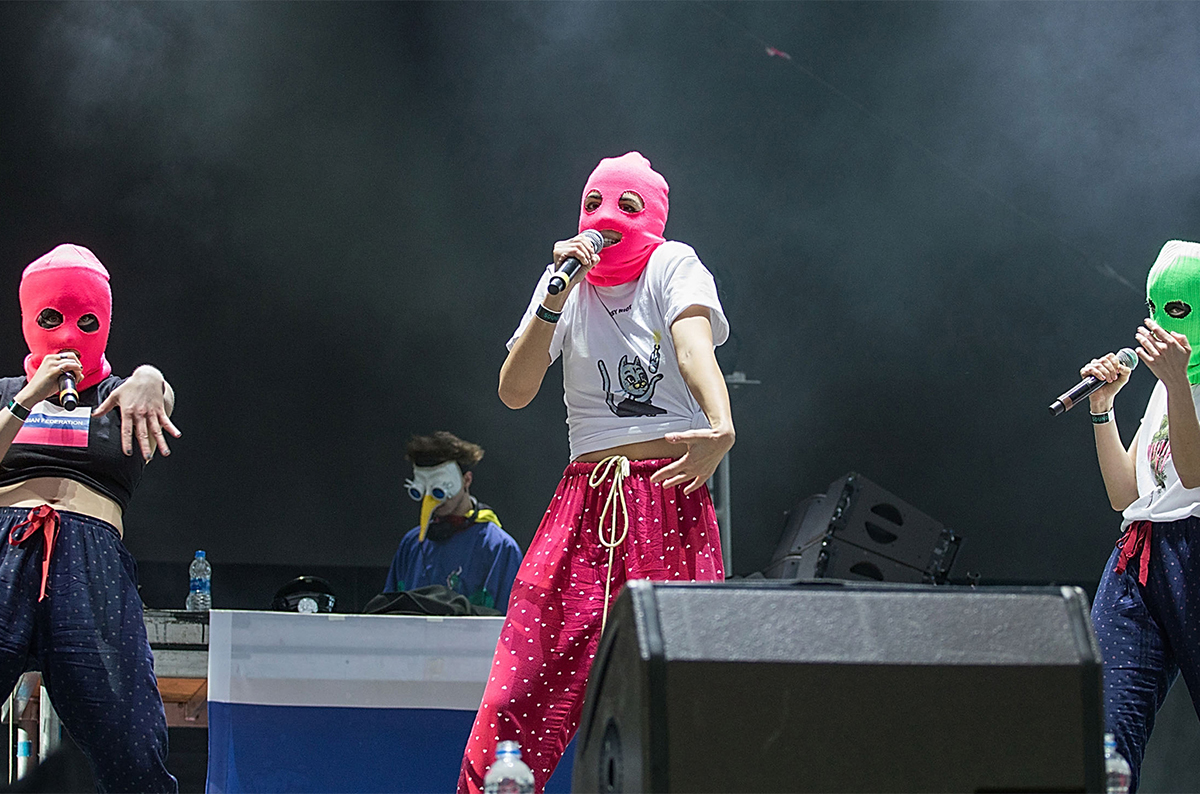 streetmode_pussy_riot_3.jpg streetmode_pussy_riot_3.jpg