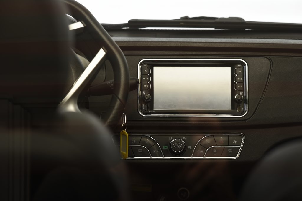 ecocar-ecosun-interrior.jpg ecocar-ecosun-interrior.jpg