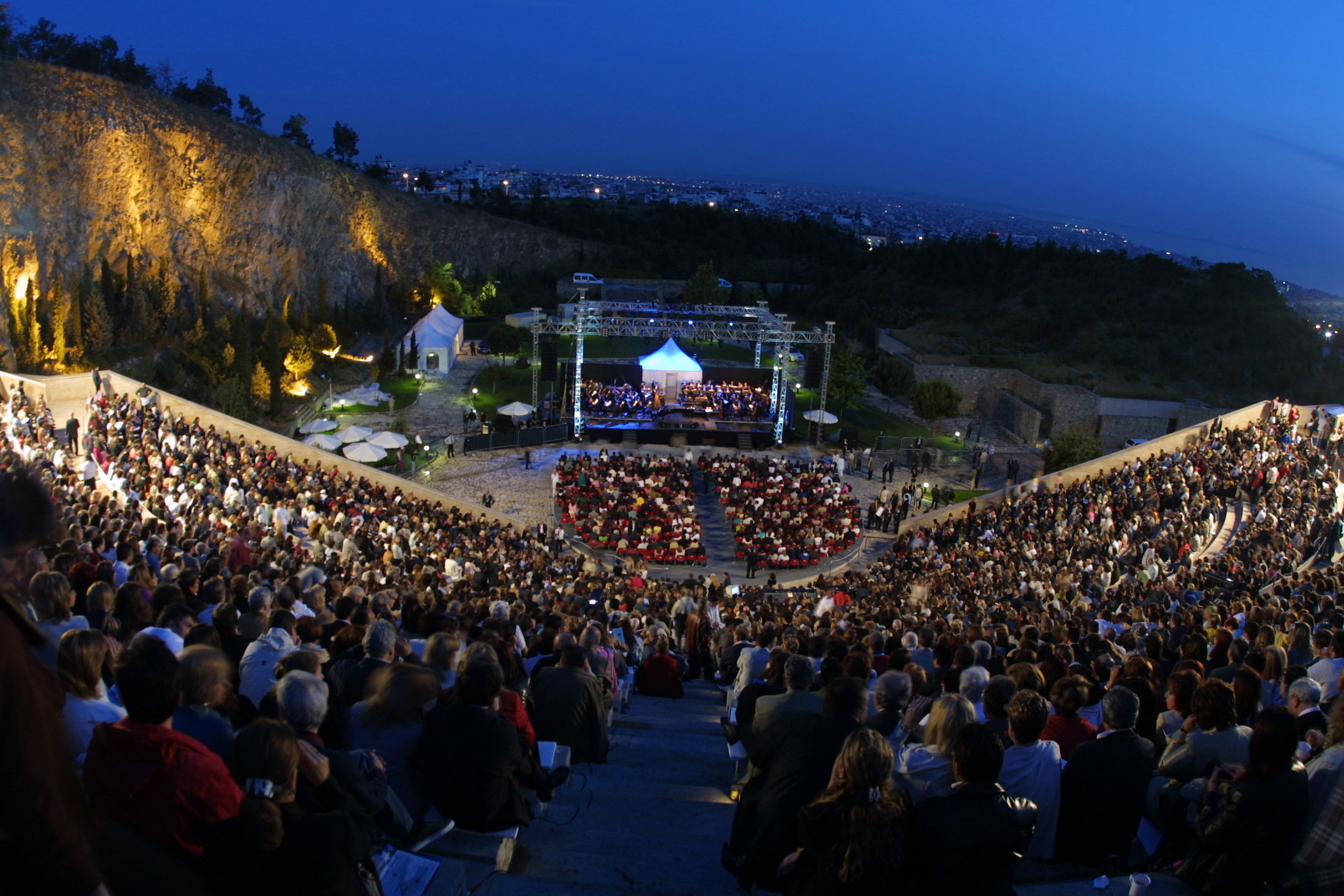 theatrodasous2.jpg theatrodasous2.jpg