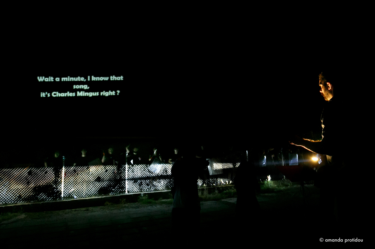 fence02.jpg fence02.jpg