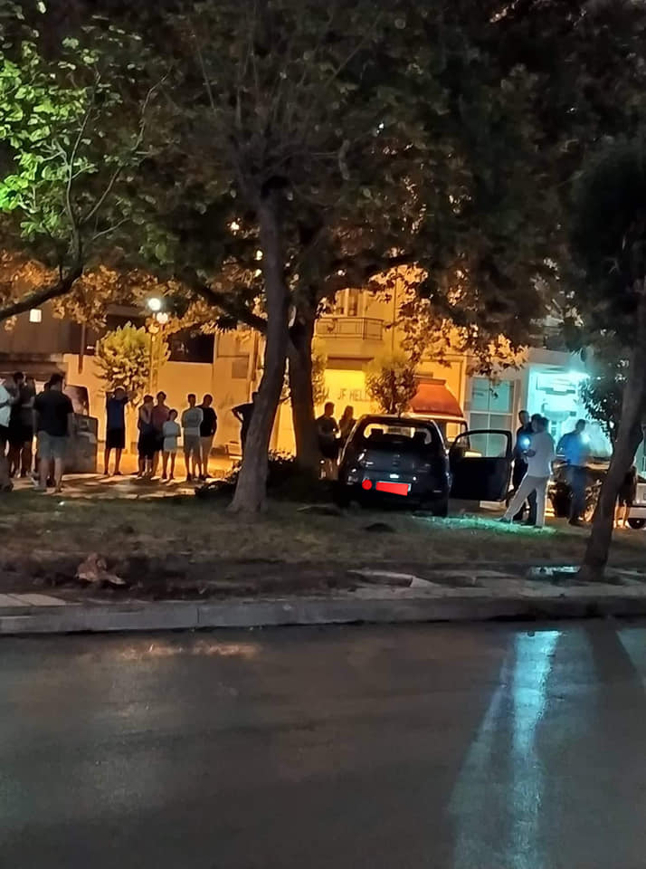 eusmos.jpg eusmos.jpg