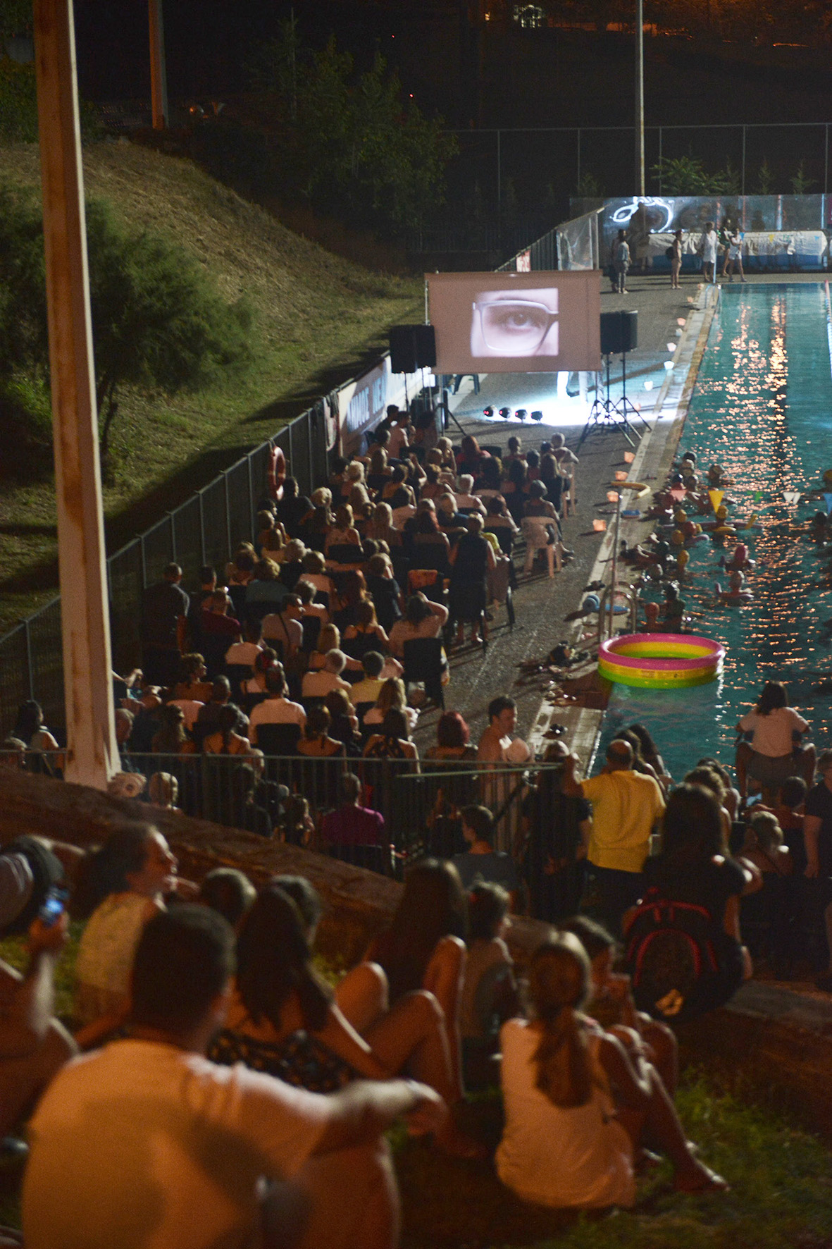 midnightswim_2.jpg midnightswim_2.jpg