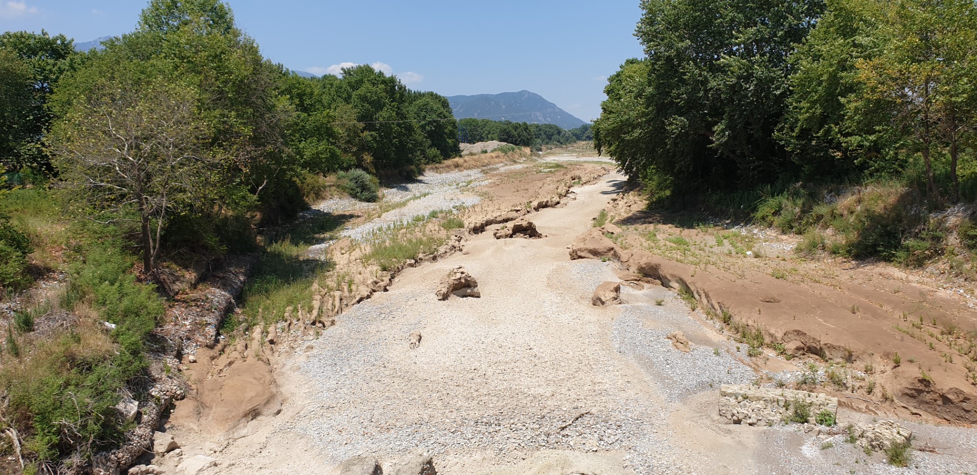 pinios_trikala_4.jpg pinios_trikala_4.jpg