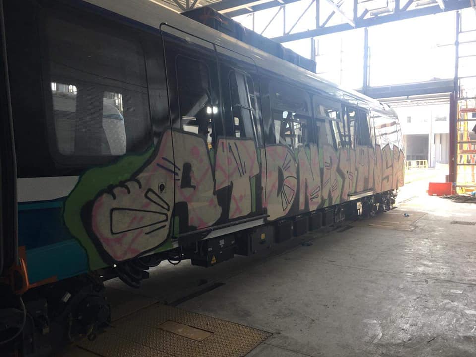 graffiti_metro_thessalonikis_6.jpg graffiti_metro_thessalonikis_6.jpg