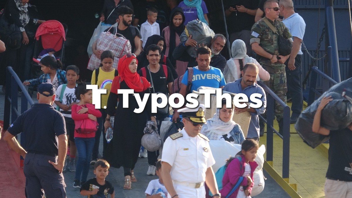 prosfyges-ploio-thessaloniki-7.jpg prosfyges-ploio-thessaloniki-7.jpg