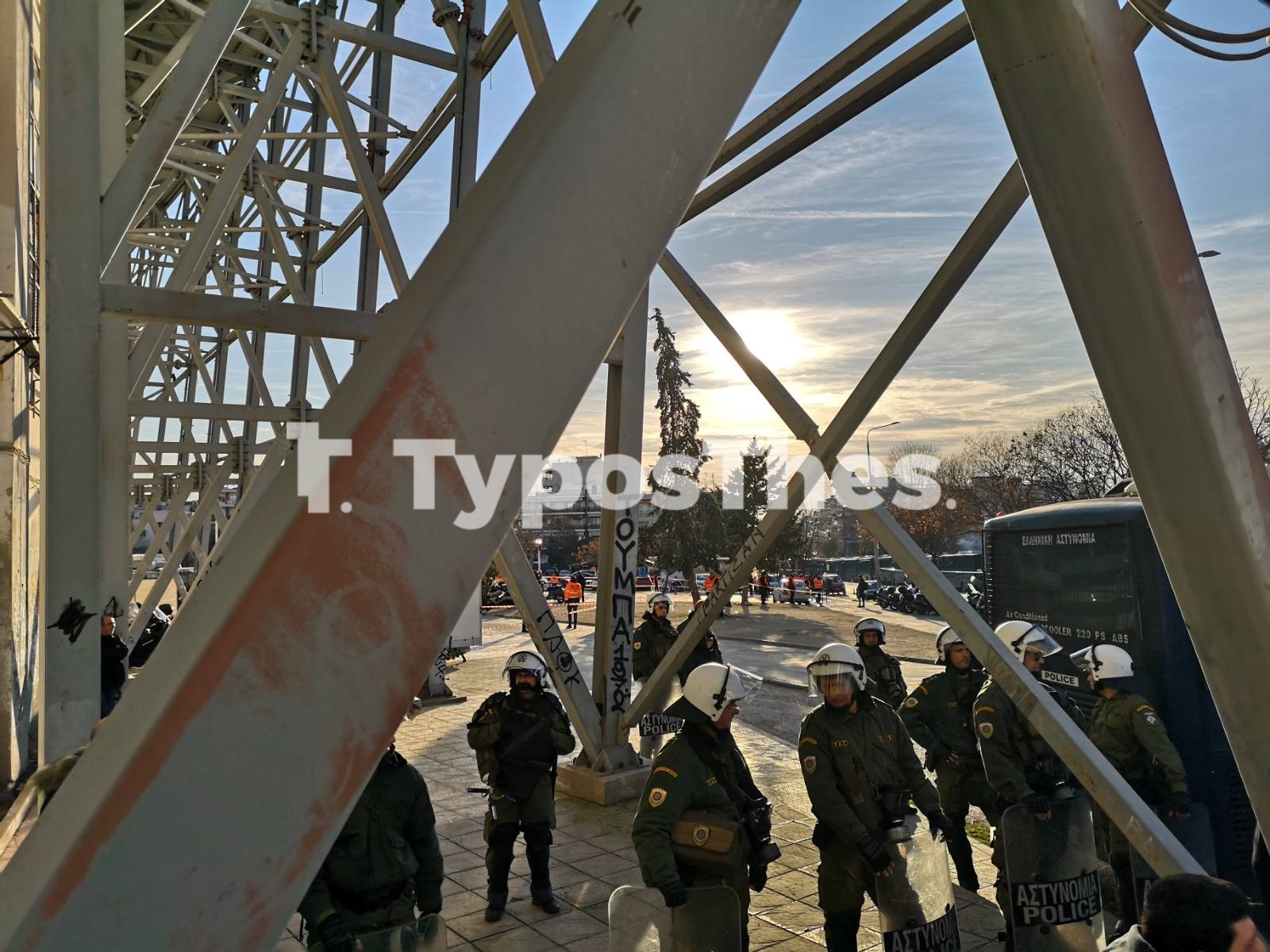 astynomia-toumpa2.jpg astynomia-toumpa2.jpg