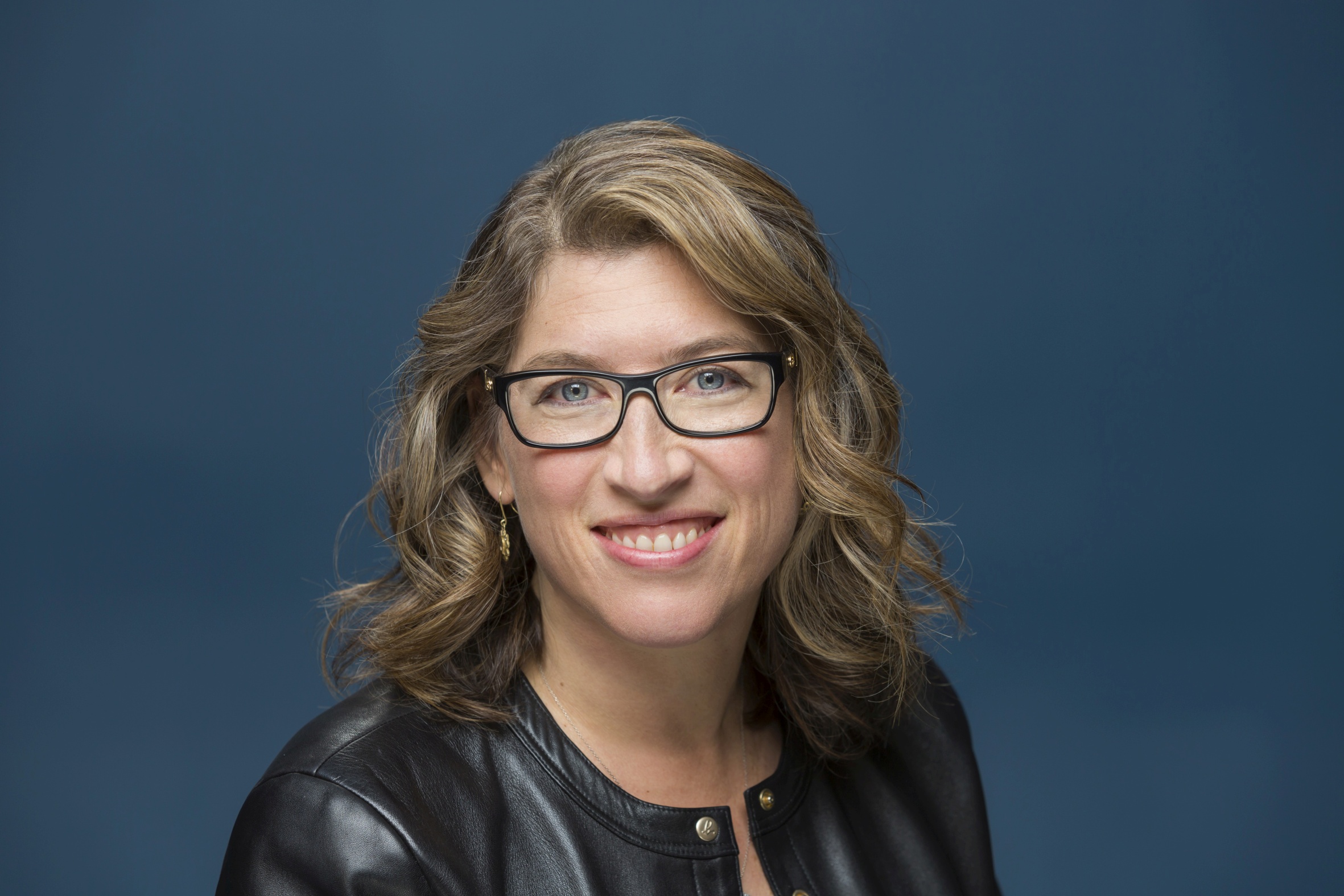 lauren_greenfield.jpg lauren_greenfield.jpg