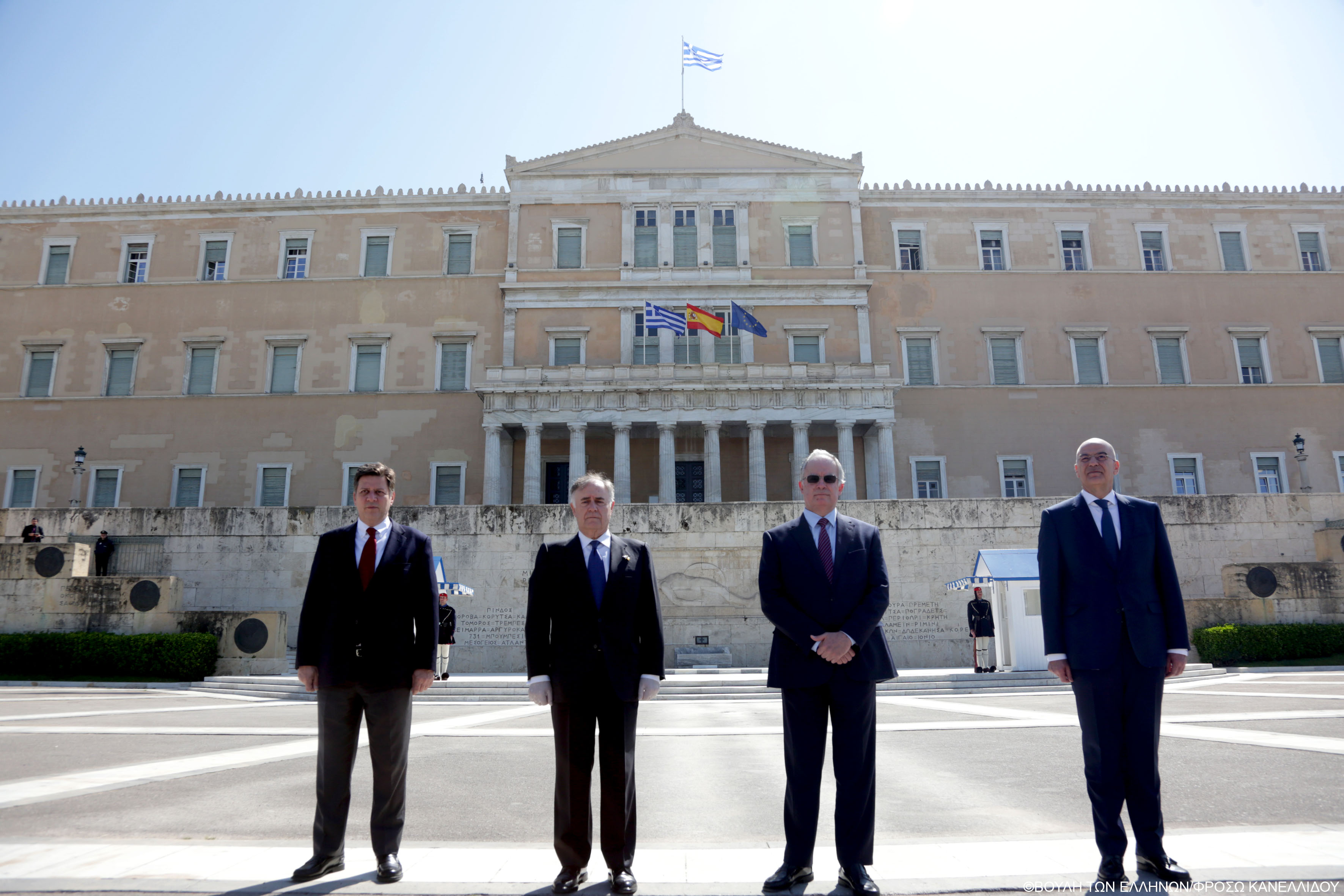 ispaniki-simaia2.jpg ispaniki-simaia2.jpg
