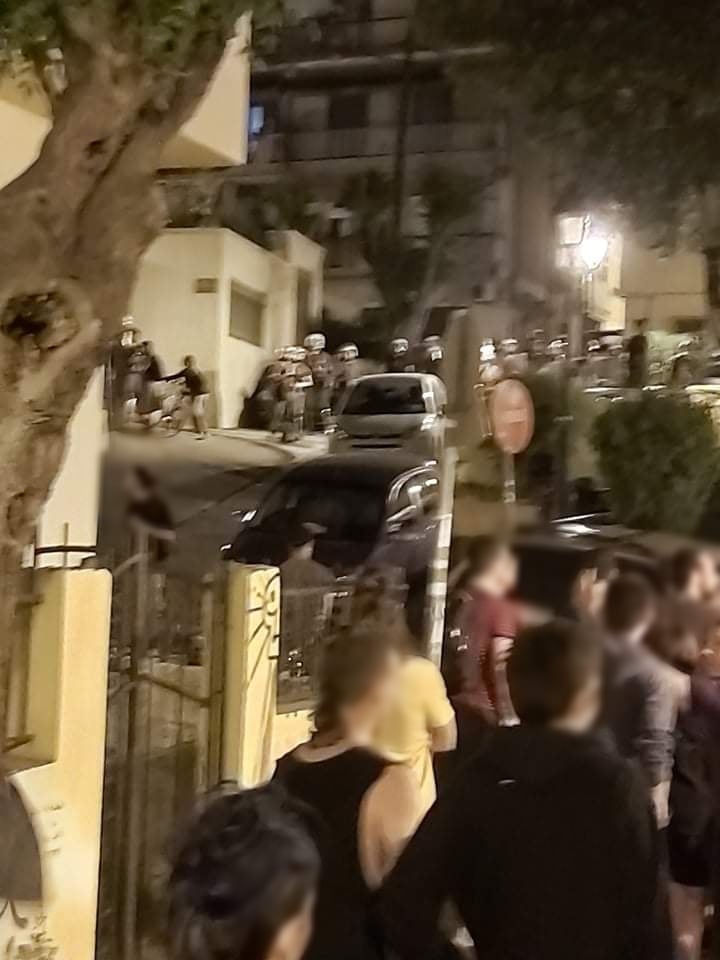ano-poli1.jpg ano-poli1.jpg