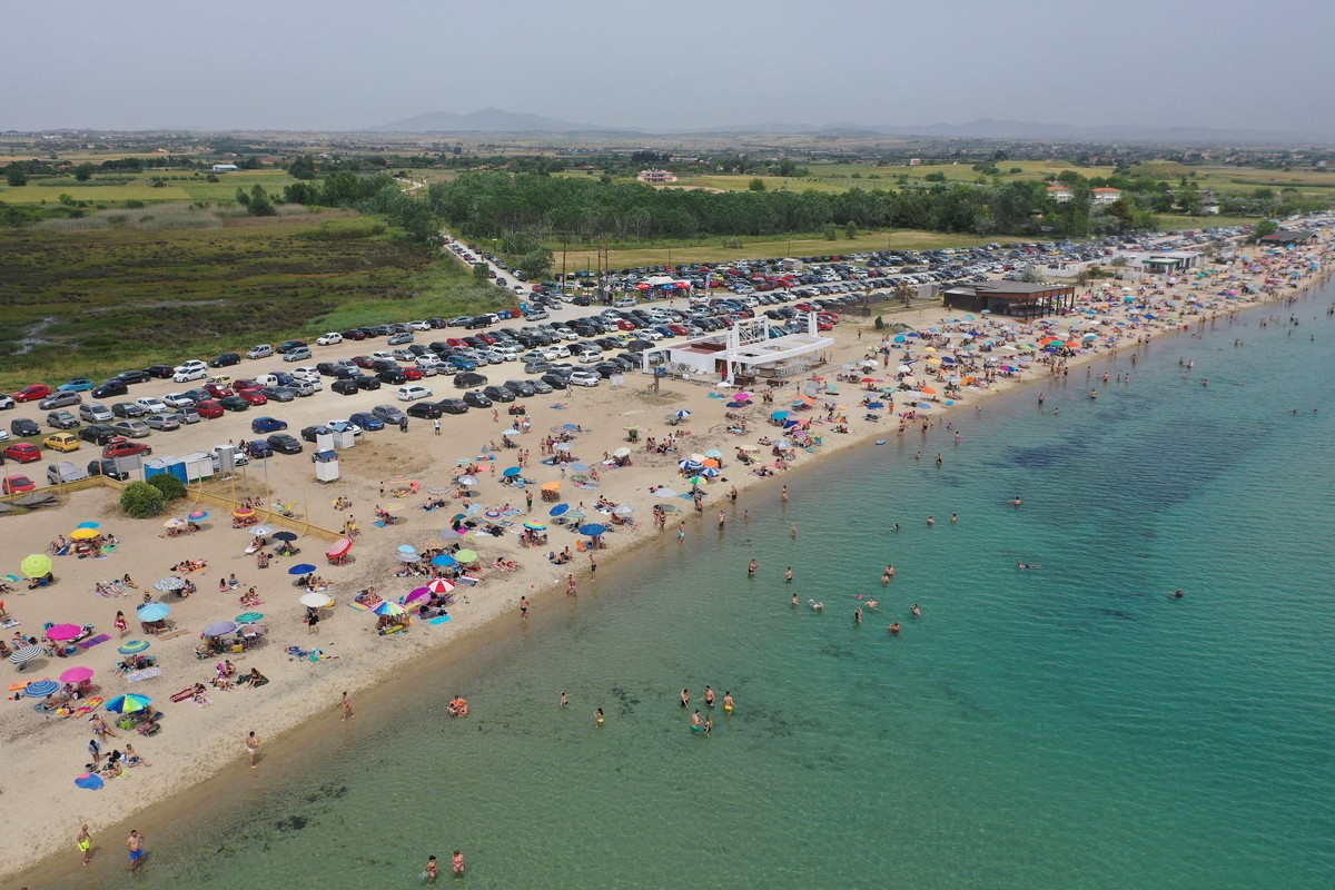 epanomi-paralia-1.jpg epanomi-paralia-1.jpg
