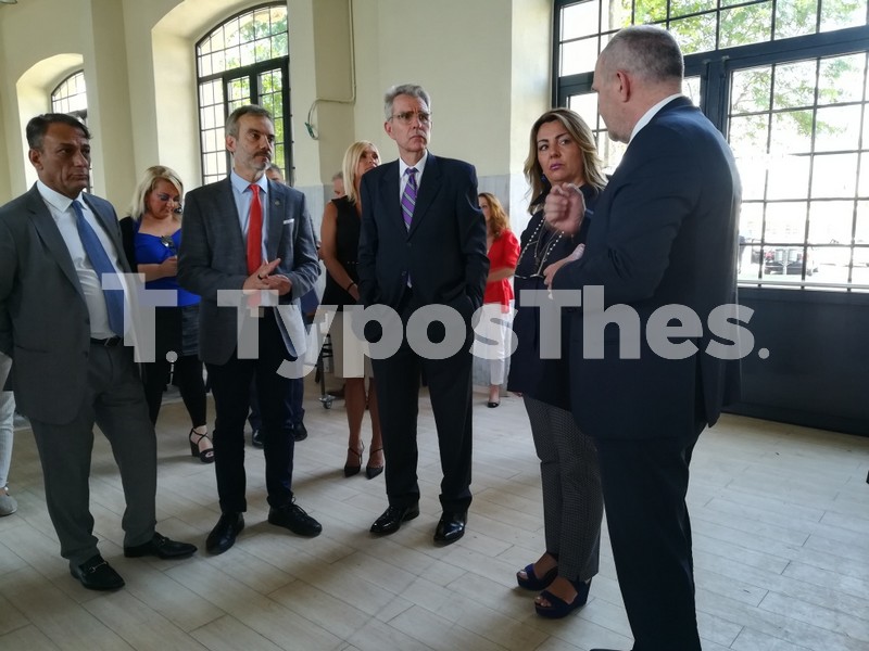 payatt-zevas-cisco6.jpg payatt-zevas-cisco6.jpg