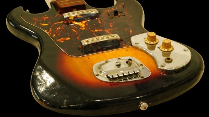 hendrix_guitar.jpg