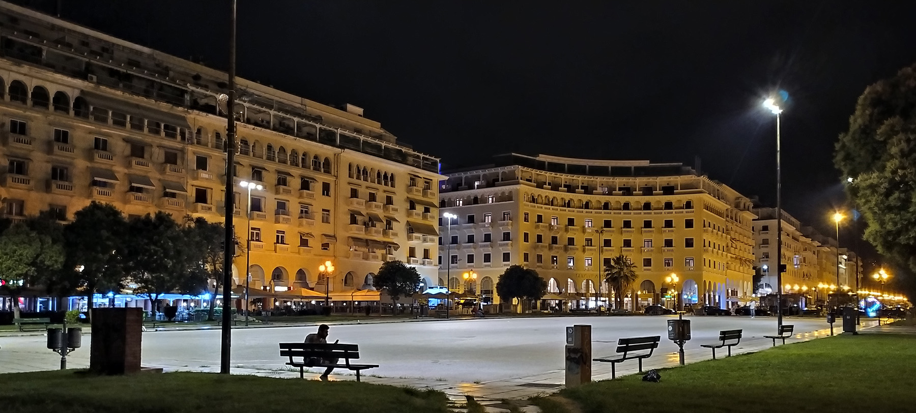 plateia_aristoteloys_1.jpg plateia_aristoteloys_1.jpg