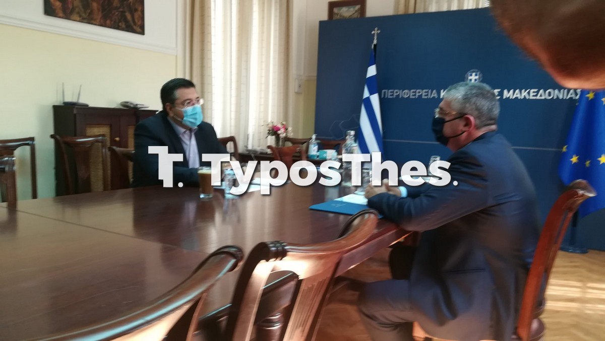tsakiris-tzitzi-3.jpg tsakiris-tzitzi-3.jpg