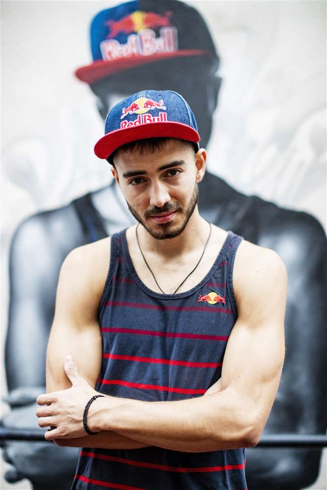 dimitriskyrsanidis-1.jpg dimitriskyrsanidis-1.jpg
