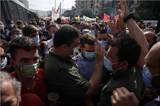 propilakismos_tsipras_efeteio_5.jpg