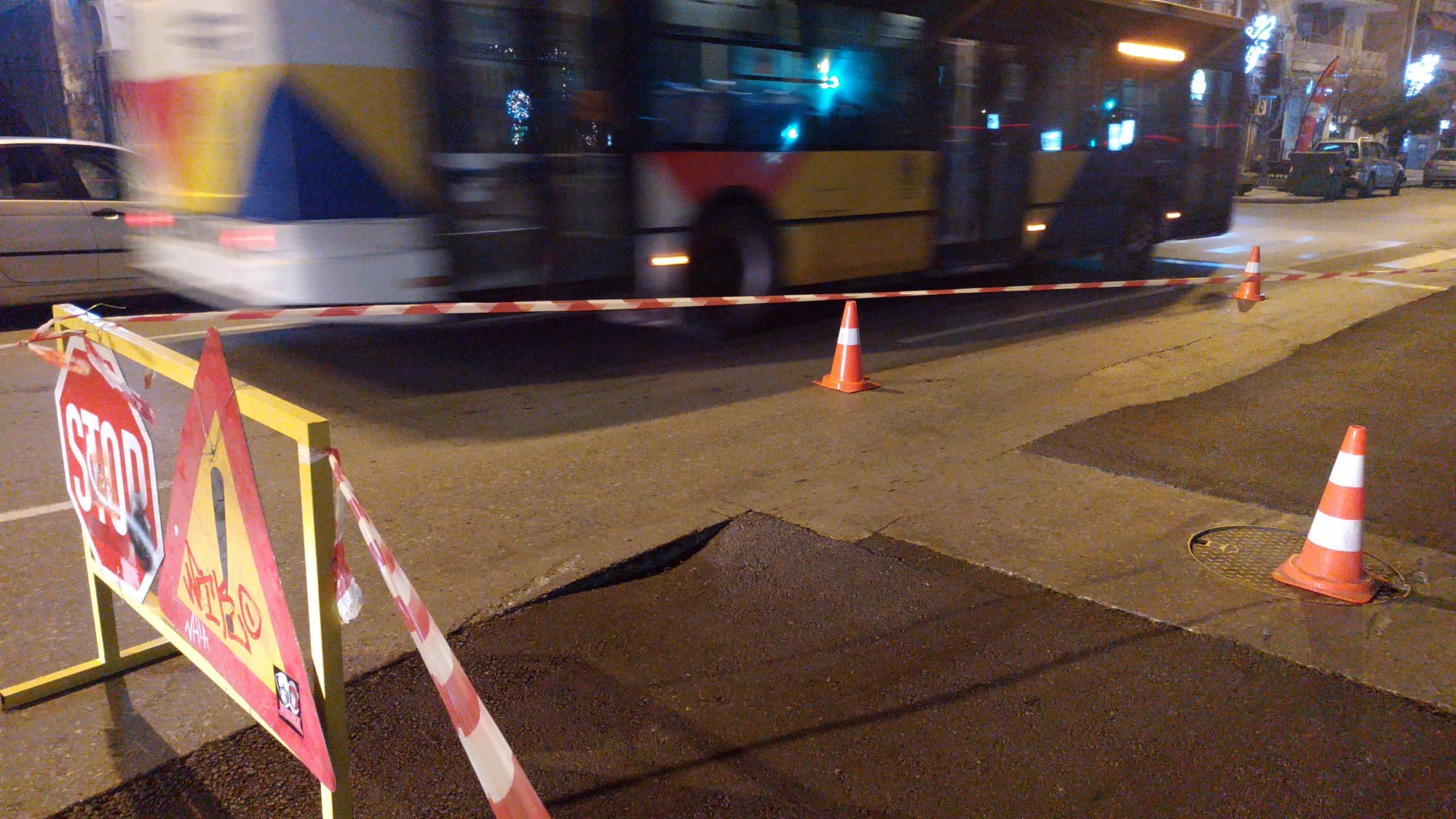 trypa_dromos_kalamaria_8.jpg trypa_dromos_kalamaria_8.jpg