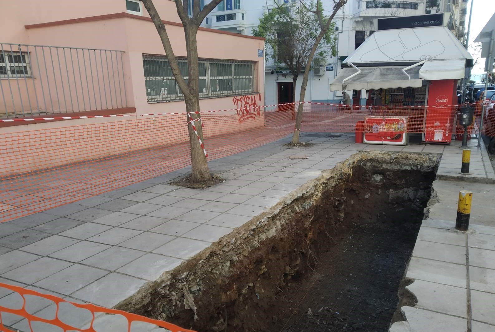 ypogeioi_kadoi_4.jpg ypogeioi_kadoi_4.jpg
