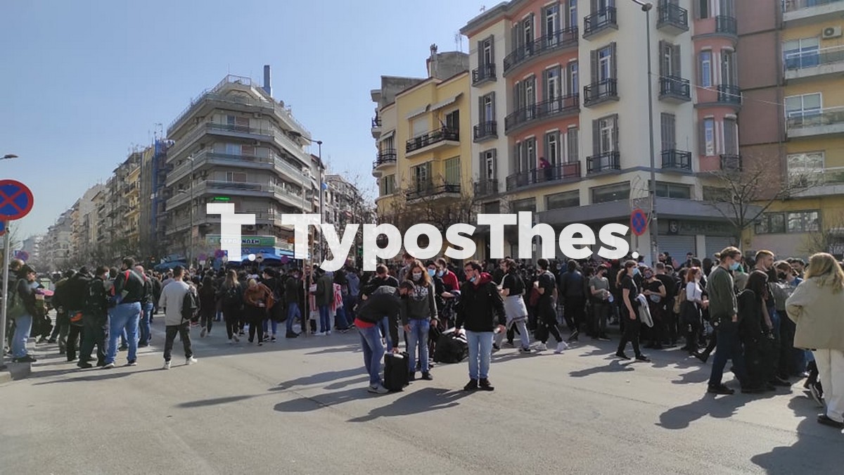 foitites-thess-por00001.jpg foitites-thess-por00001.jpg