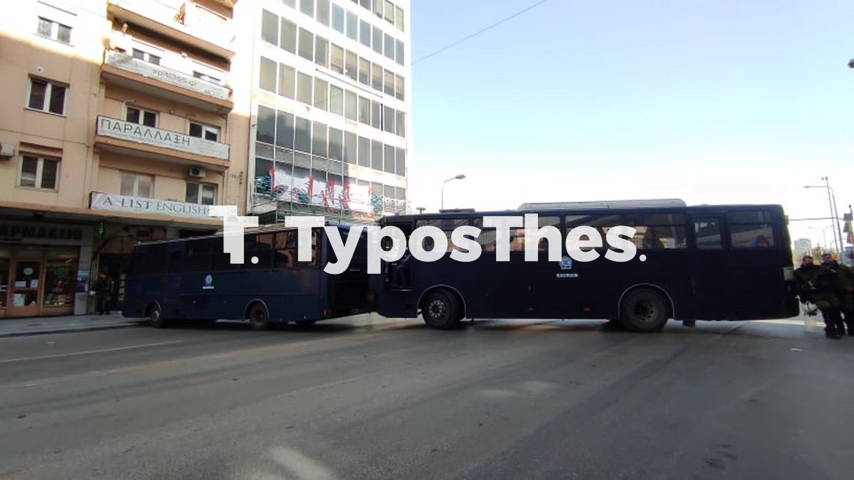 foitites-thess-por100001.jpg foitites-thess-por100001.jpg