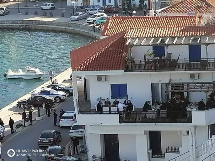 ikaria_0_1.jpg ikaria_0_1.jpg