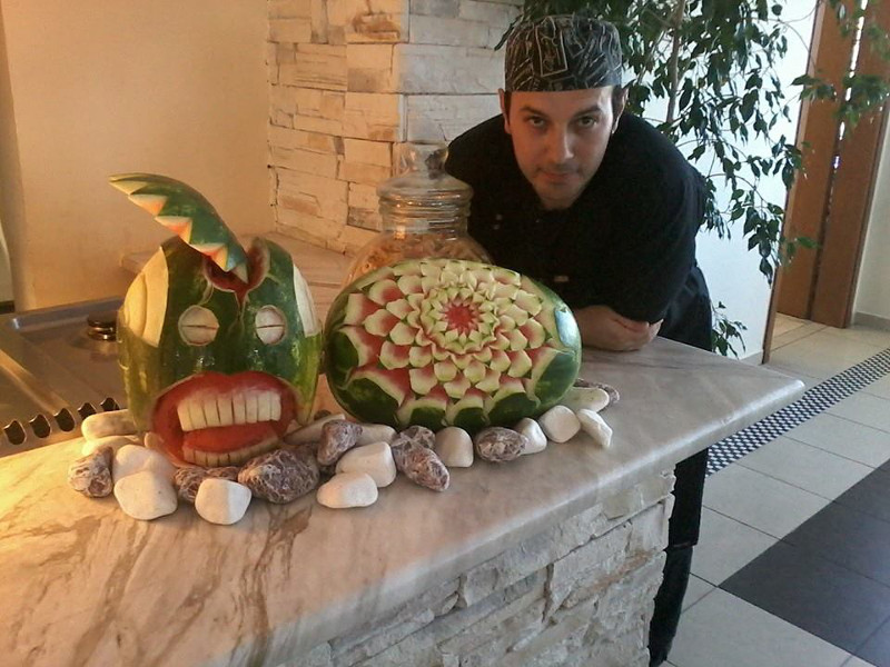 karpouzas1.jpg karpouzas1.jpg