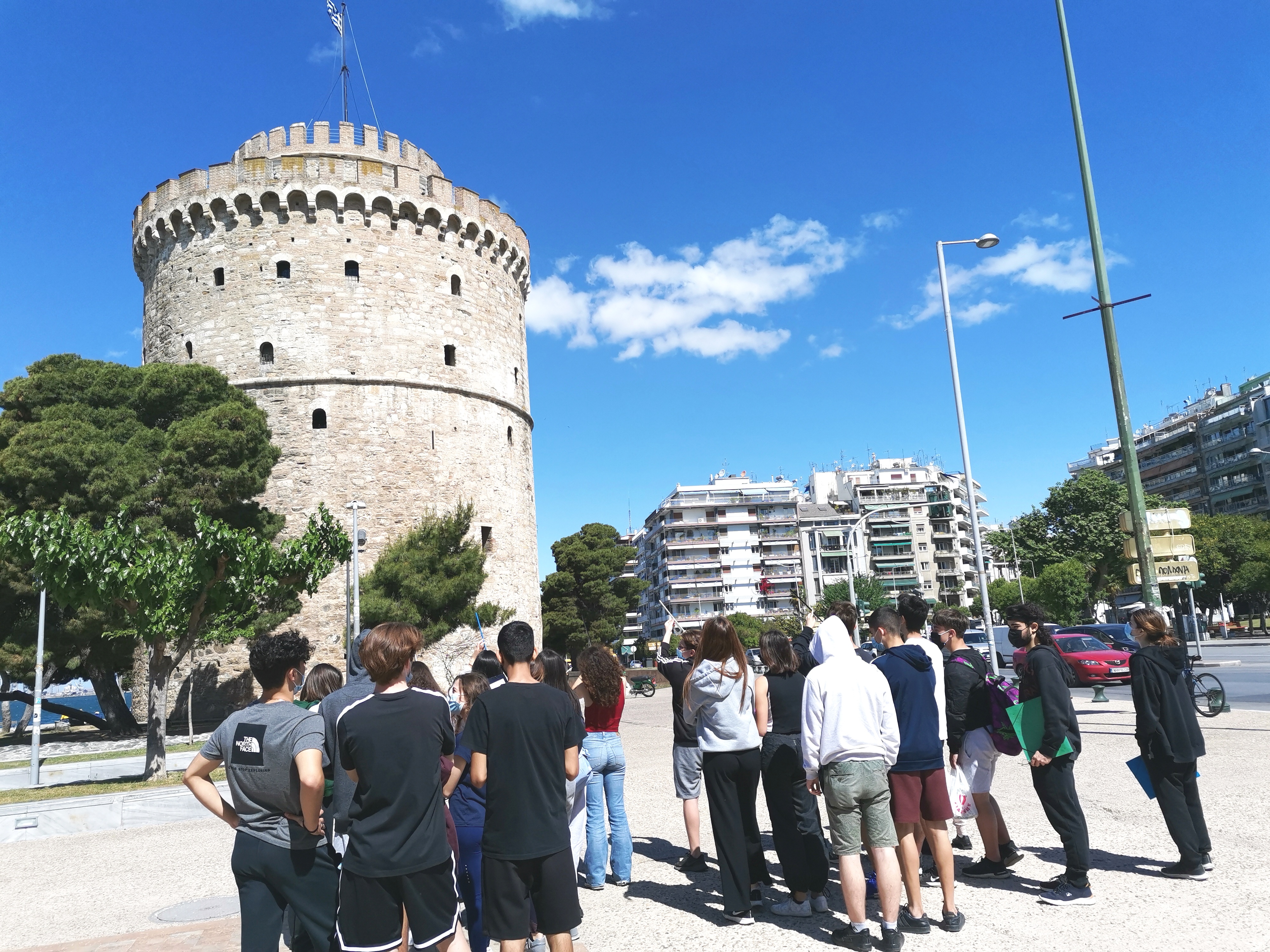 mathites_ypsos_leukos_pyrgos_2.jpg mathites_ypsos_leukos_pyrgos_2.jpg