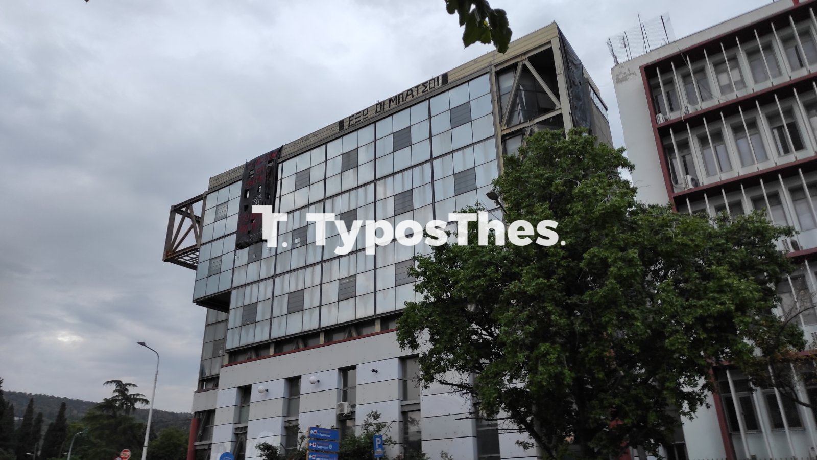 pano-apth1.jpg pano-apth1.jpg
