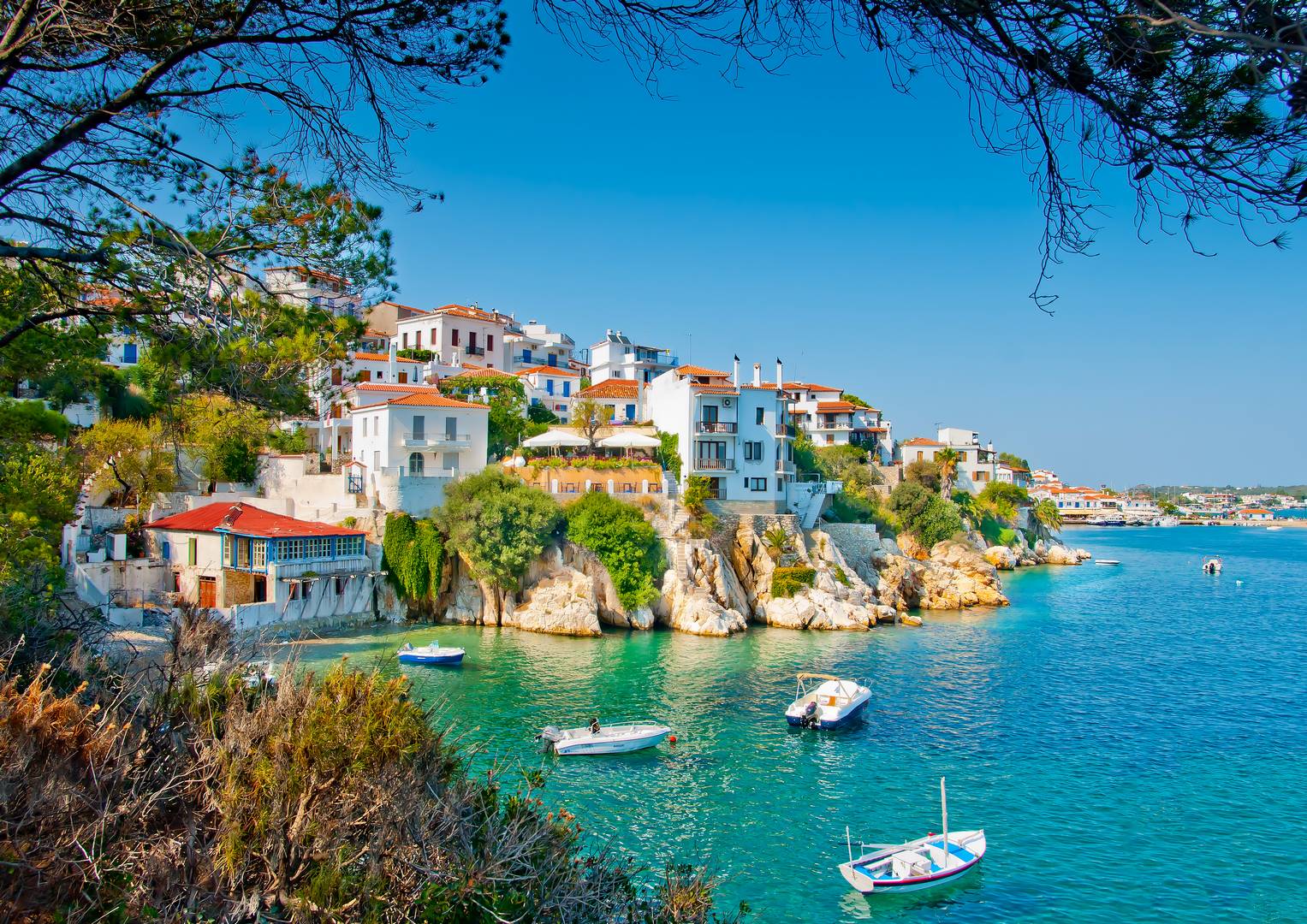 skiathos.jpeg skiathos.jpeg