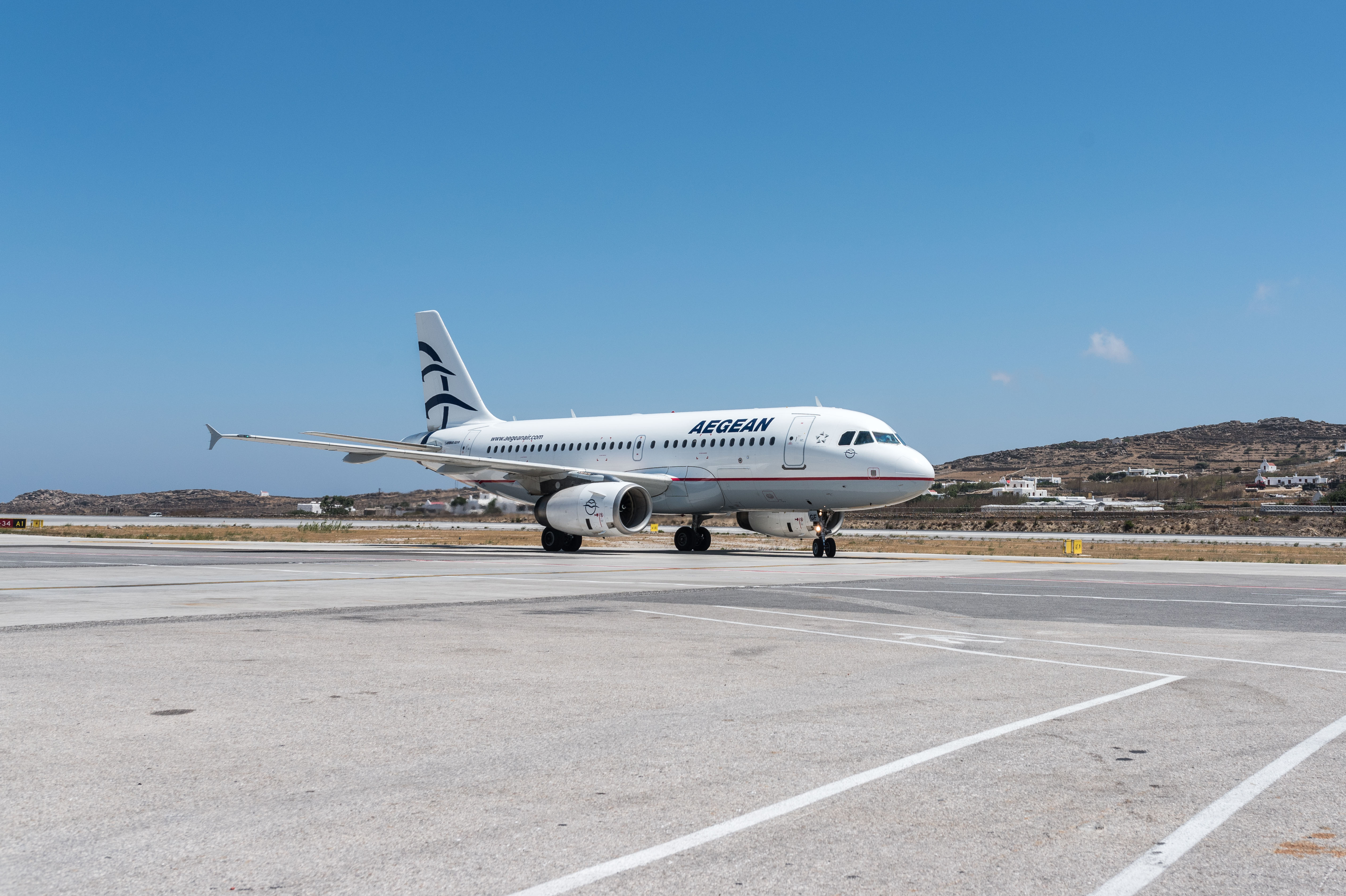 01_aegean_jmk_airport.jpg 01_aegean_jmk_airport.jpg