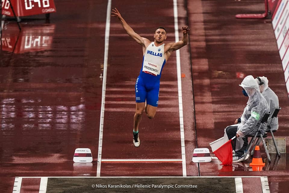 paraolympiakoi.jpg paraolympiakoi.jpg