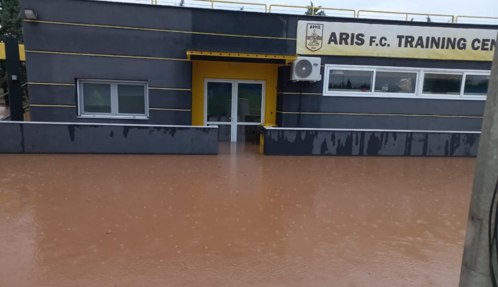 aris-rysio-mpallos.jpg aris-rysio-mpallos.jpg