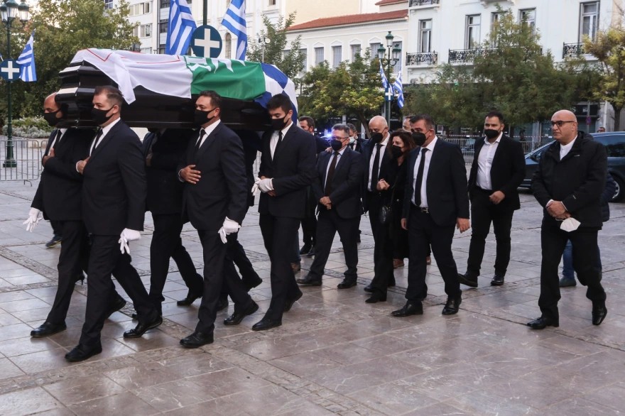 feretro_fofi_gennimata_1.jpg feretro_fofi_gennimata_1.jpg