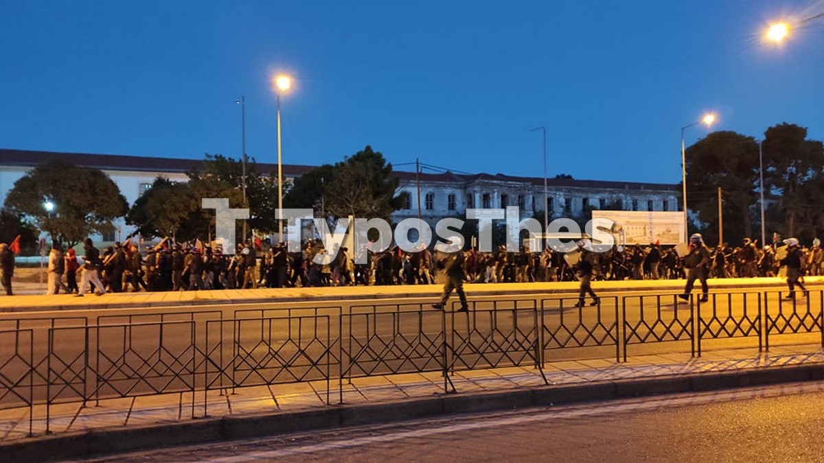poreies-stayroypoli-lagada20001.jpg poreies-stayroypoli-lagada20001.jpg