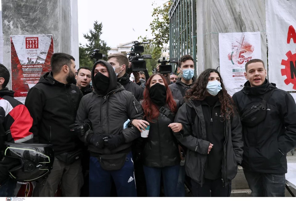 entasi_boyleftes_polytexneio_4.jpg entasi_boyleftes_polytexneio_4.jpg