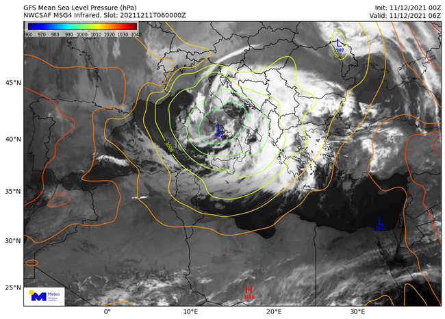 202112110600_gfs_mslp0_msg_ir108_med.png 202112110600_gfs_mslp0_msg_ir108_med.png