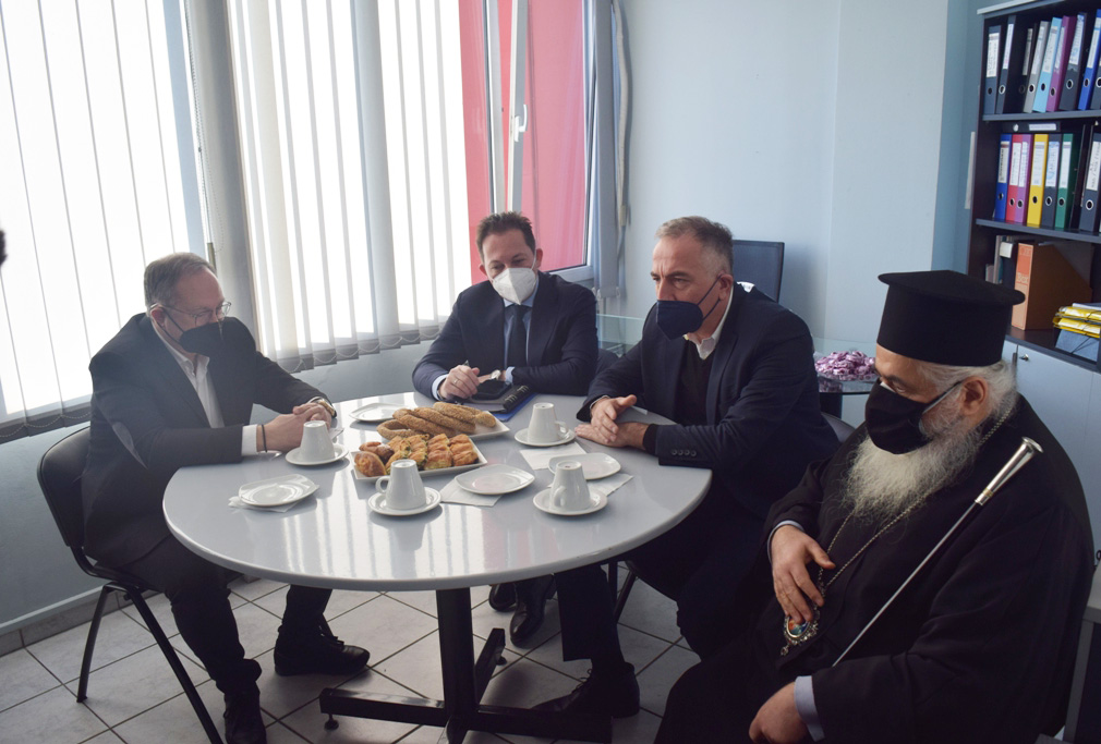 demourtzidis_kalafatis_petsas_1.jpeg demourtzidis_kalafatis_petsas_1.jpeg